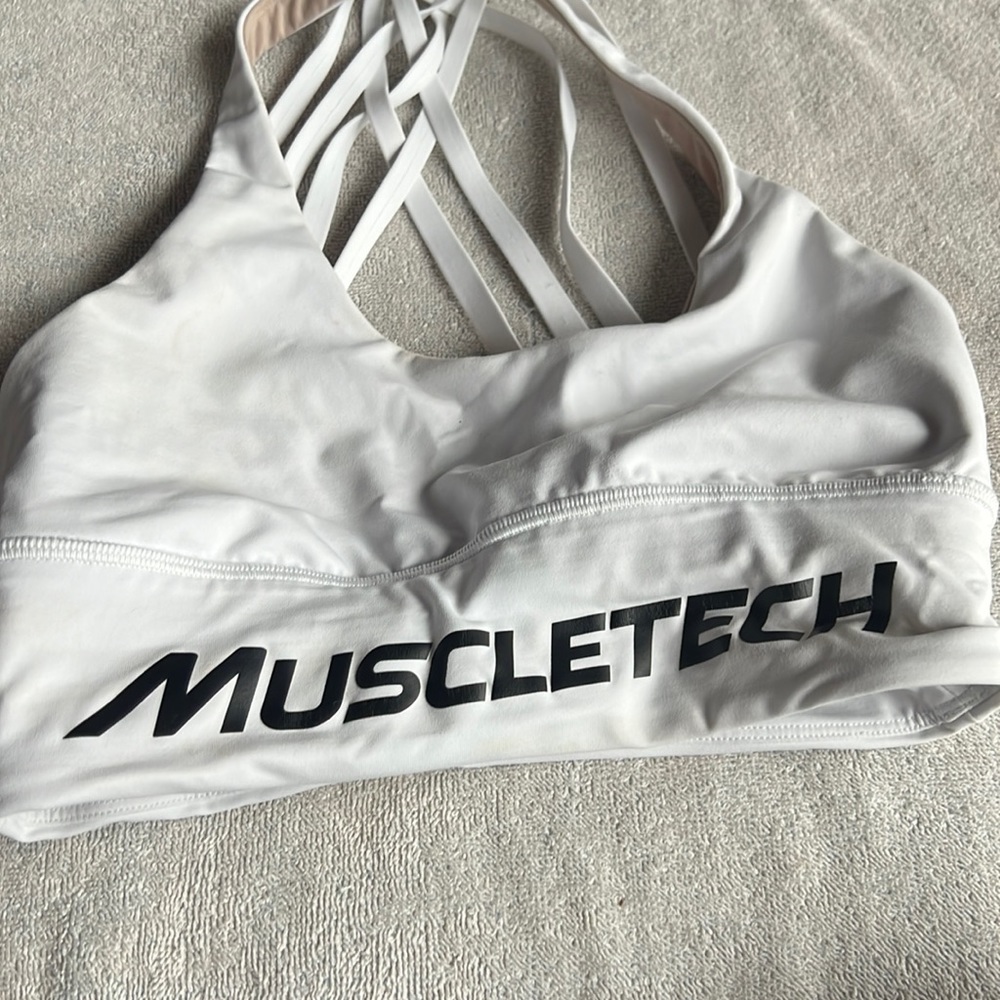Lulu sports bra - Picture 1 of 2
